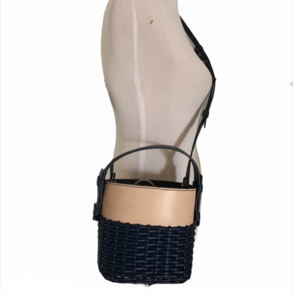 Navy Nico Giani Bucket Crossbody Bag - Picture 1 of 6
